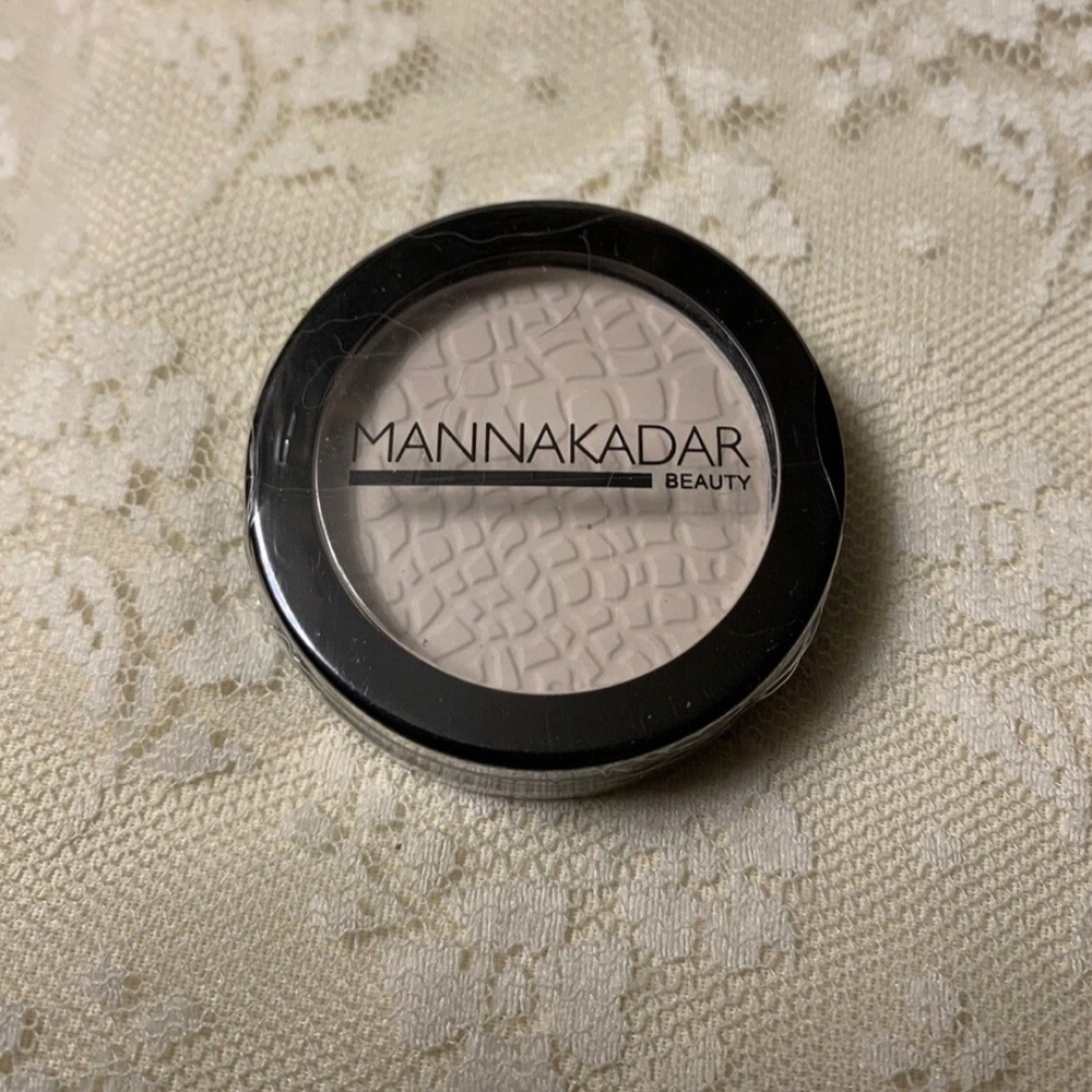 Manna Kadar Beauty HD PERFECTING POWDER Cosmetics .1 oz Sealed